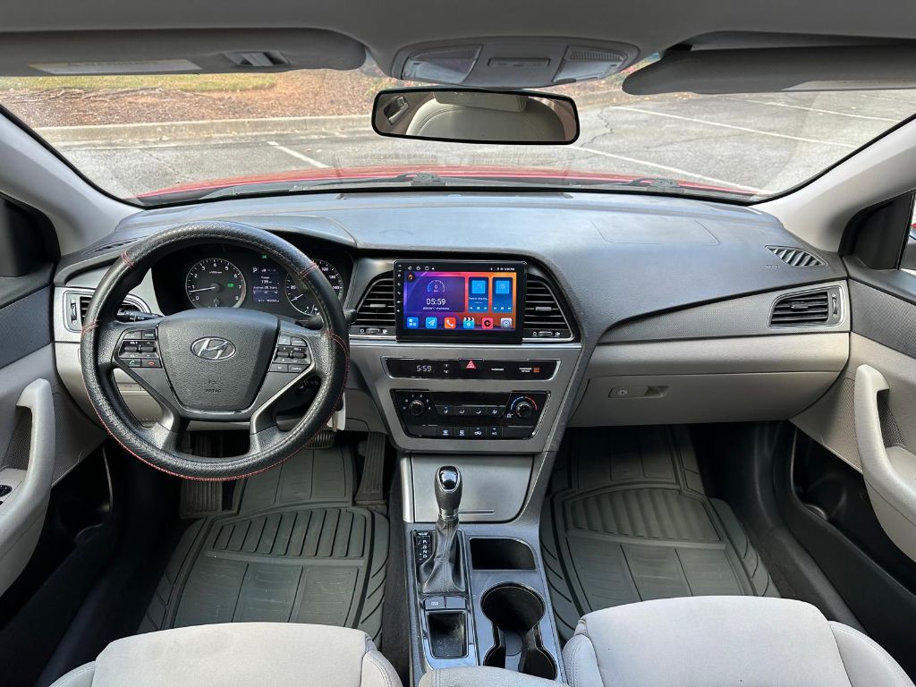 2017 Hyundai Sonata Base - Photo 28