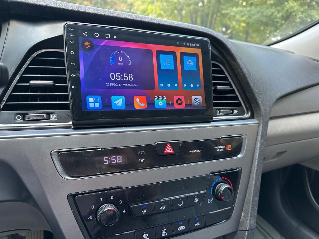 2017 Hyundai Sonata Base - Photo 21
