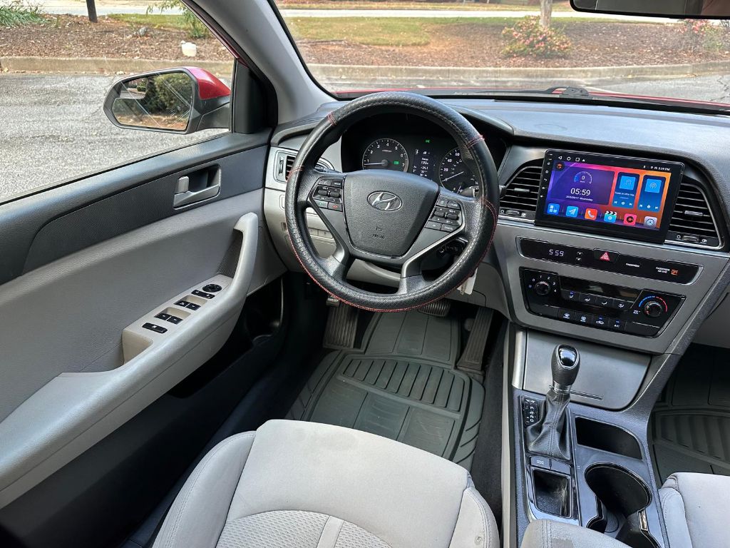 2017 Hyundai Sonata Base - Photo 27