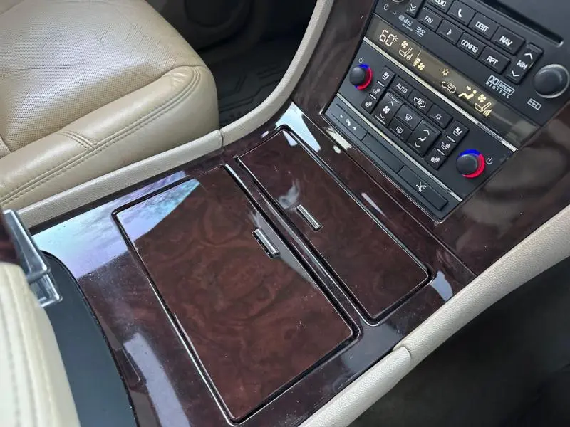 2011 Cadillac Escalade EXT Premium - Photo 47