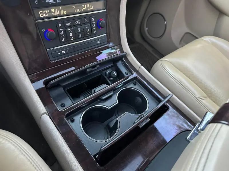2011 Cadillac Escalade EXT Premium - Photo 34