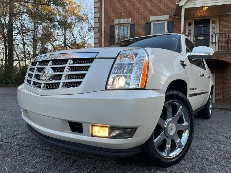 2011 Cadillac Escalade EXT AWD Premium's photo
