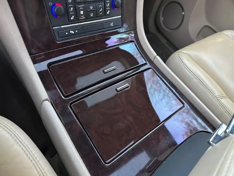 2011 Cadillac Escalade EXT Premium - Photo 33