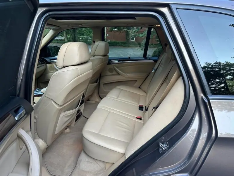 2011 BMW X5 xDrive35i - Photo 18