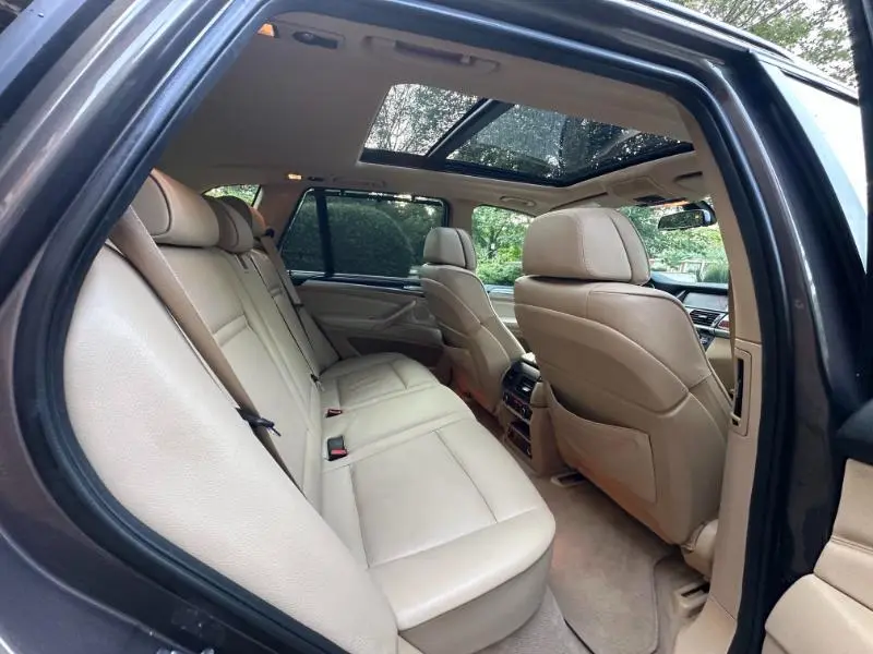 2011 BMW X5 xDrive35i - Photo 45