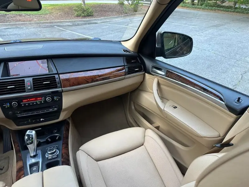 2011 BMW X5 xDrive35i - Photo 40