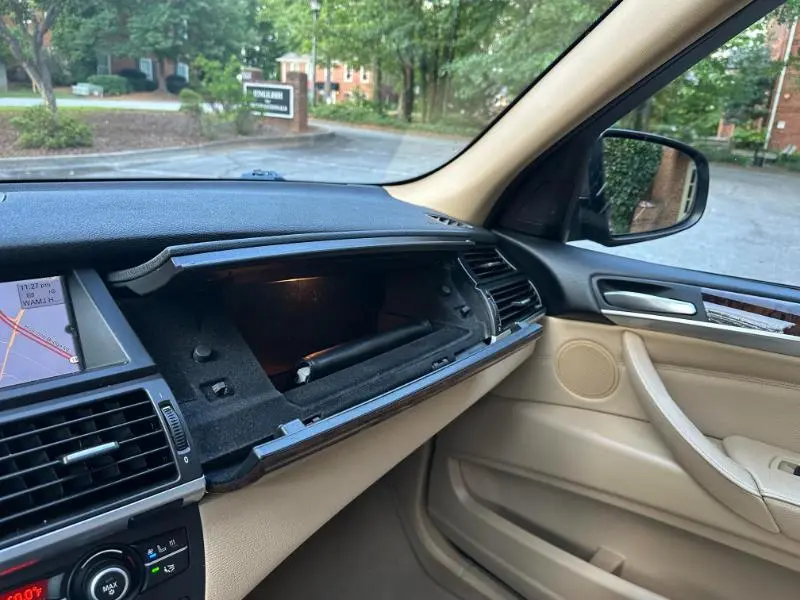 2011 BMW X5 xDrive35i - Photo 37