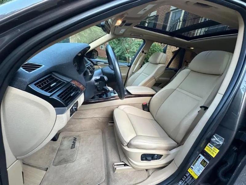2011 BMW X5 xDrive35i - Photo 24